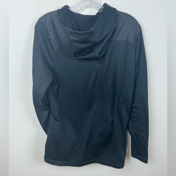 Under Armour Hoodies - Picture 2 of 3